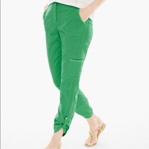 Chico’s Luxe Twill Utility Crop Pants Cilantro Green Size 1 (8 Medium) Capri